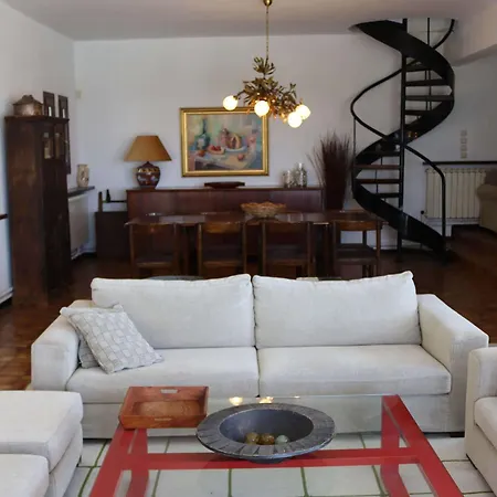 Turquoise 빌라 루트라키